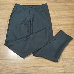 Lululemon ABC Trousers (Size 31)